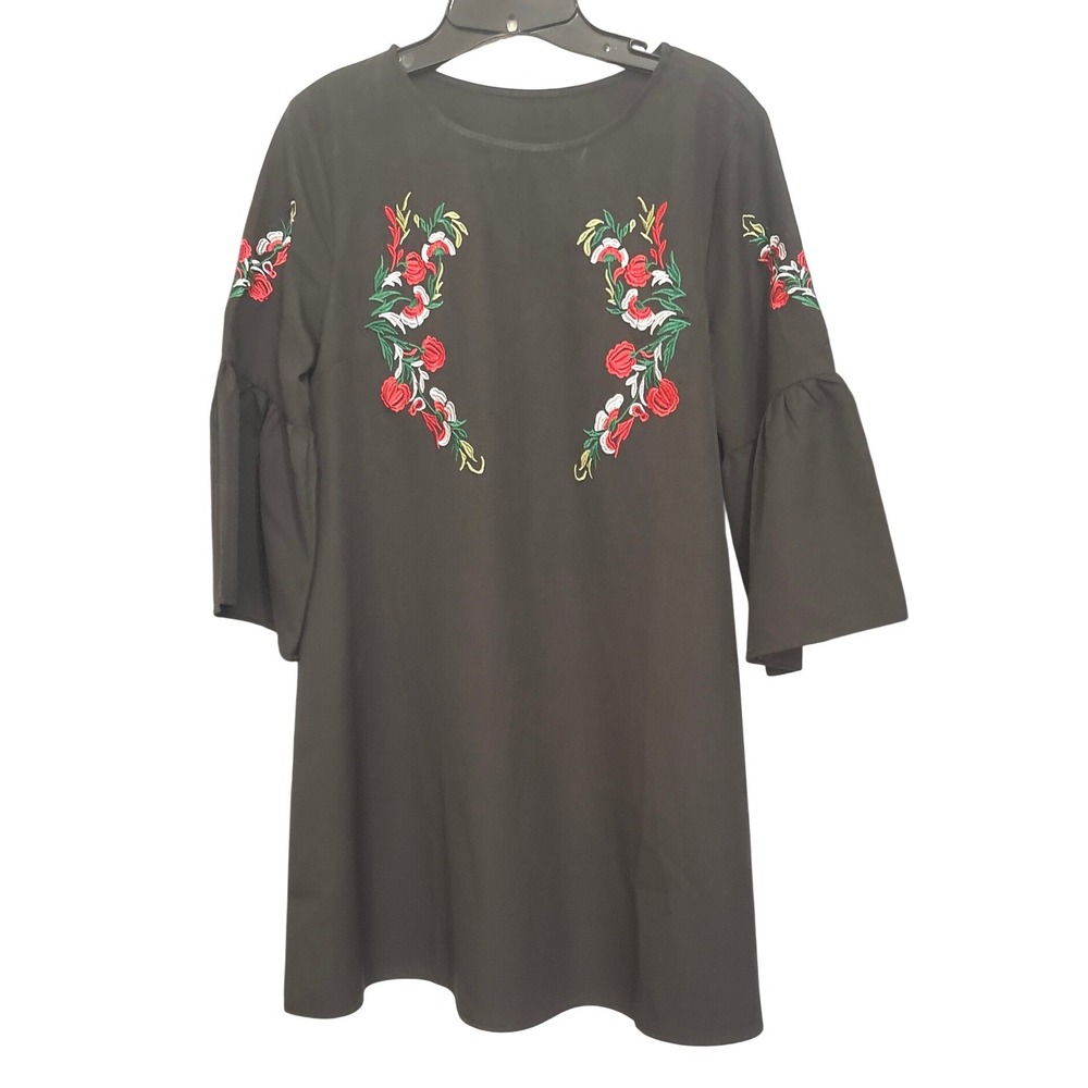 Embroidered Floral Boho Women's Medium Black Dress Muumuu Shift Bell Sleeves